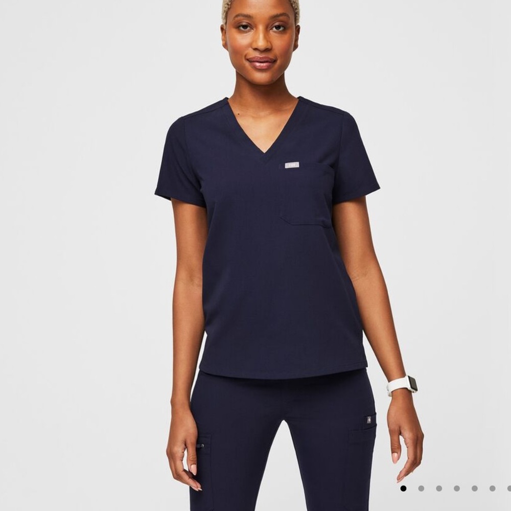 Figs Catarina One-Pocket Scrub Top